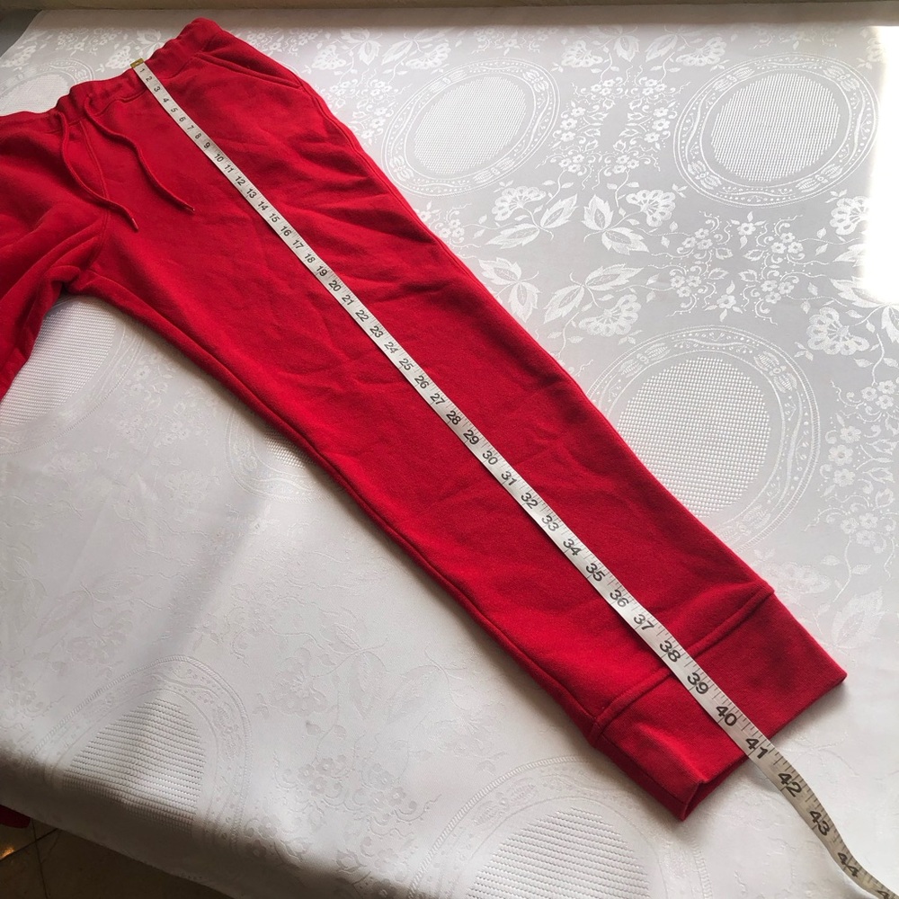 Berkeley Jensen Red Fleece Cuffed Joggers Sweatpants Women’s Size M Drawstring - Picture 14 of 16